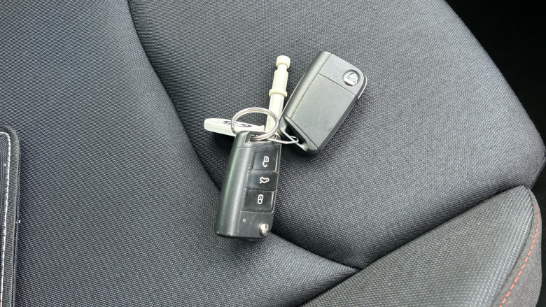 SEAT Ibiza 1.0 TSI 95 FR 5dr Petrol Hatchback